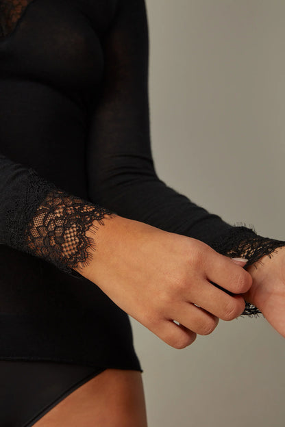 Nelia-Top Dentelle Noire